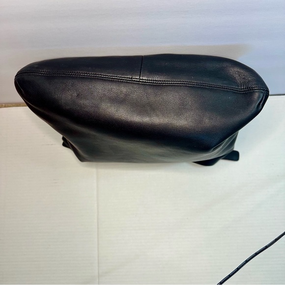 Vintage COACH All Leather Large Black Leather Slim Shoulder Tote Bag #9406 - Picture 10 of 16